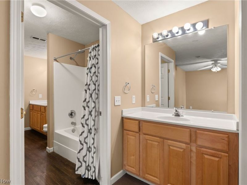 14821 Lenox Drive, Unit 221, Strongsville, OH 44136 Photo 25