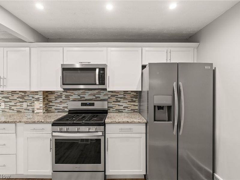 7623 Macedonia Road, Oakwood, OH 44146 Photo 12