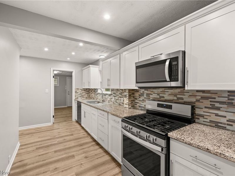 7623 Macedonia Road, Oakwood, OH 44146 Photo 13