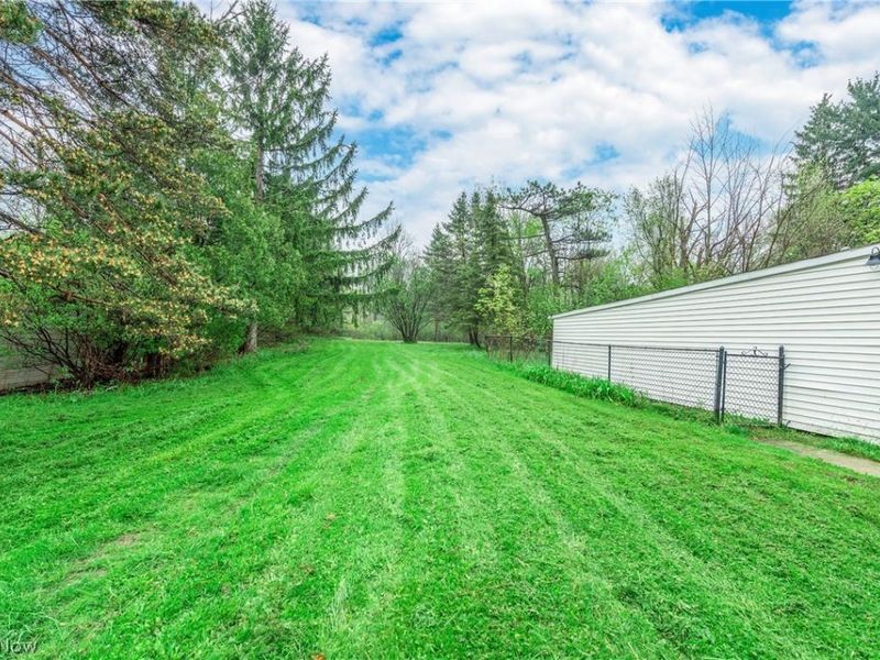 7623 Macedonia Road, Oakwood, OH 44146 Photo 3
