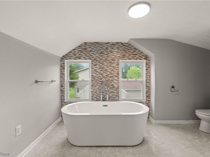 7623 Macedonia Road, Oakwood, OH 44146 Photo 30