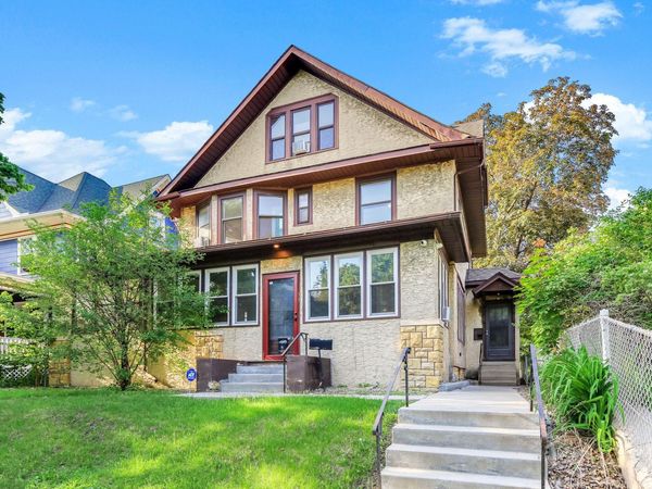 852 Ashland Avenue, Saint Paul, MN 55104