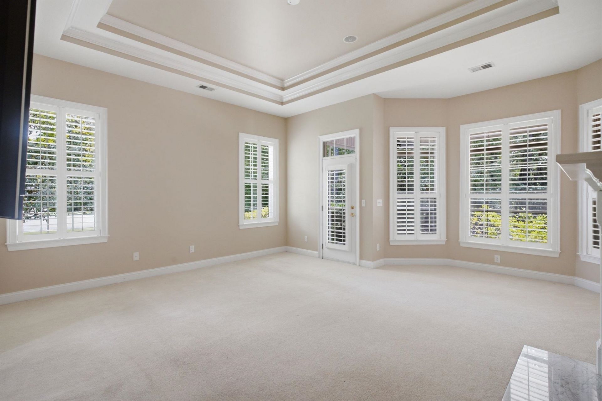 5304 Pheasant Dr. Photo 11