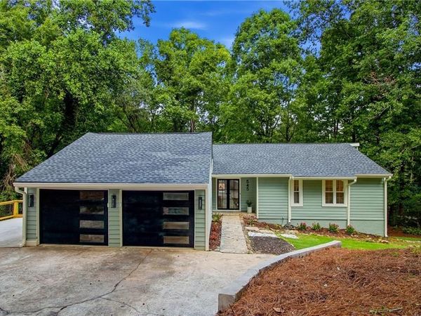 545 Longleaf Drive, Roswell, GA 30075