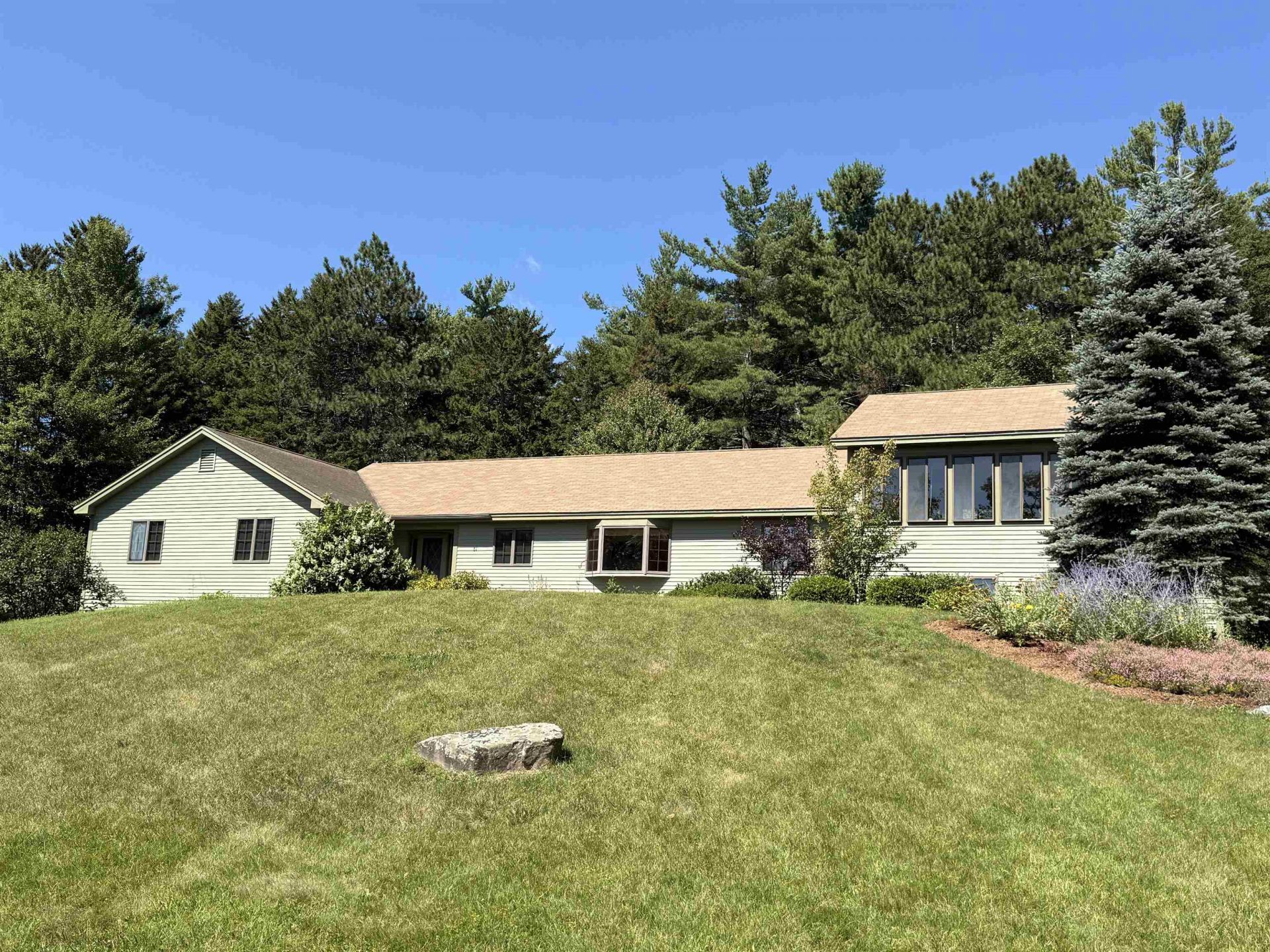 81 Hall Farm Road, New London, NH 03257 Main Photo
