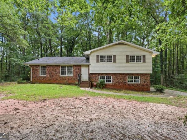 328 Fayette Villa Court, Fayetteville, GA 30214