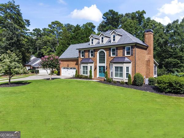 8325 Riverbirch Drive, Roswell, GA 30076