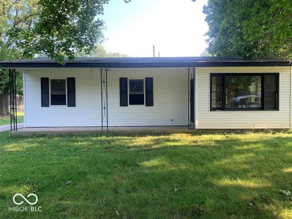555 Birch Street , Westfield, IN 46074