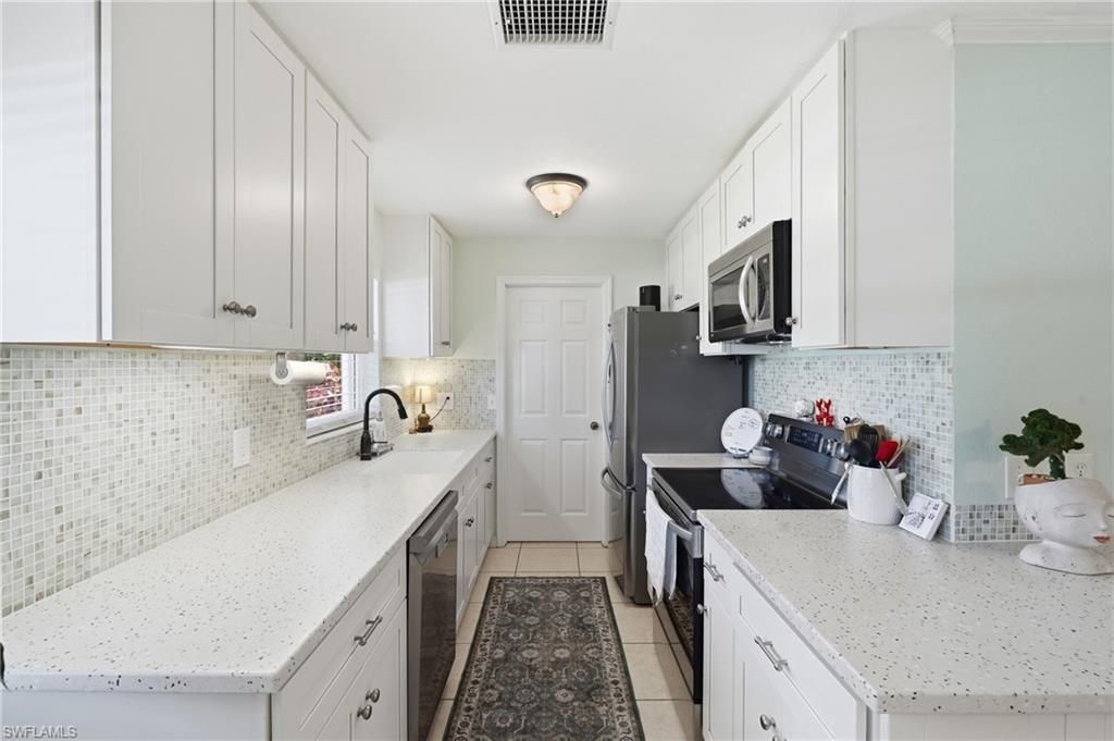 1842 Grove Ave , Fort Myers, FL 33901 Photo