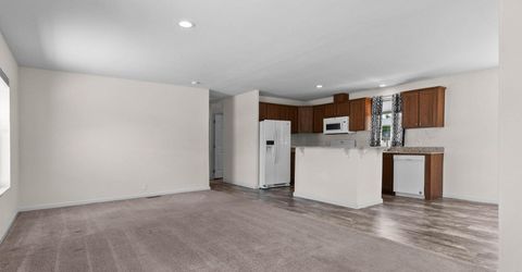 1215 Fleetwood Avenue, Carson City, NV 89701 Photo