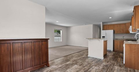 1215 Fleetwood Avenue, Carson City, NV 89701 Photo
