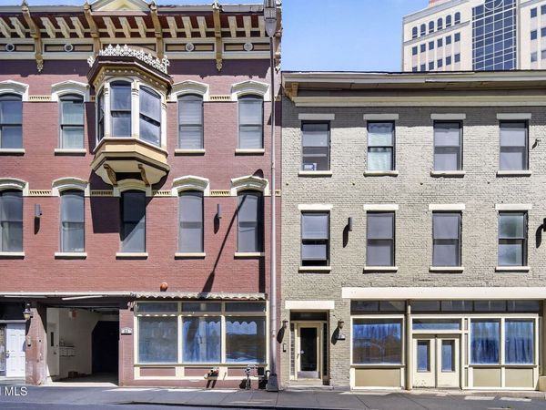 83 Beaver Street, Albany, NY 12207