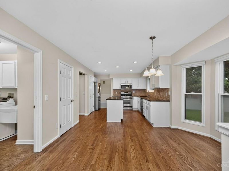 10203 Meadowknoll Drive, Symmes Township, OH 45140 Photo 12