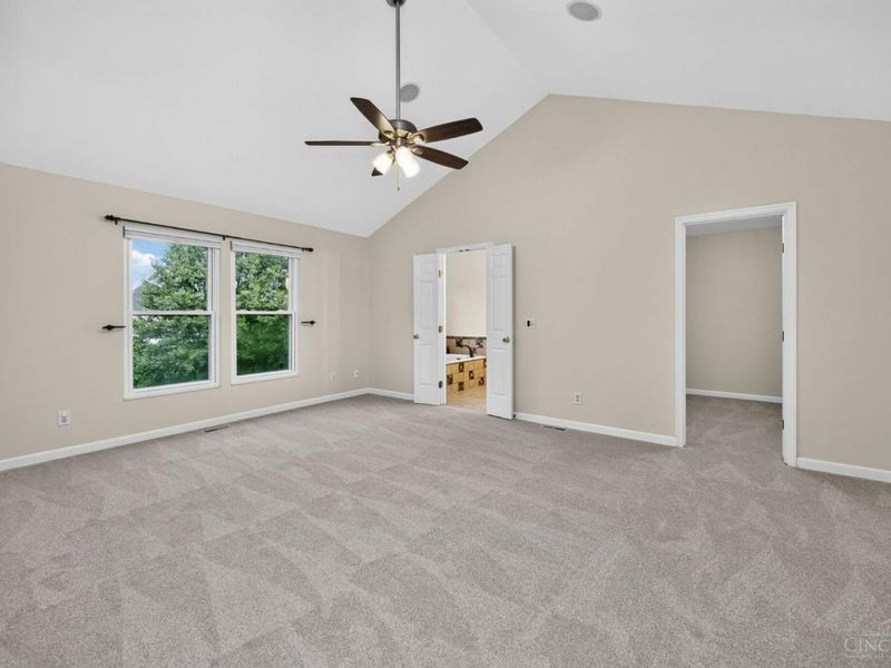 10203 Meadowknoll Drive, Symmes Township, OH 45140 Photo 19