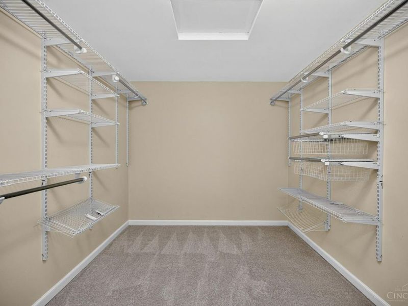 10203 Meadowknoll Drive, Symmes Township, OH 45140 Photo 21