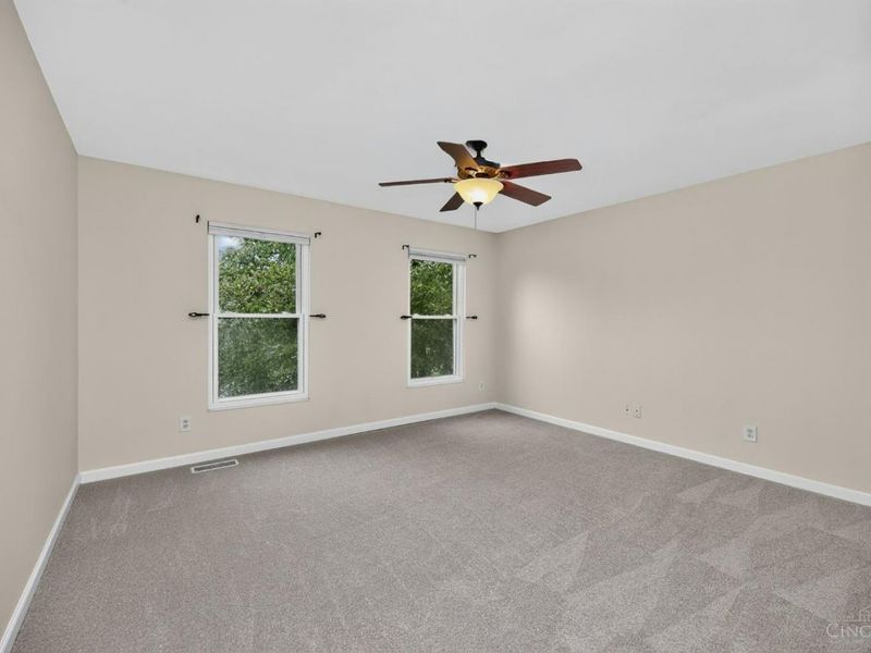 10203 Meadowknoll Drive, Symmes Township, OH 45140 Photo 24