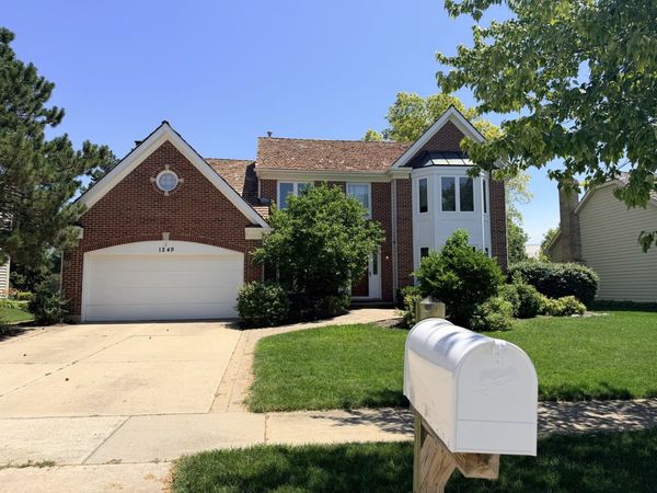 1249 N Wellington Drive , Palatine, IL 60074