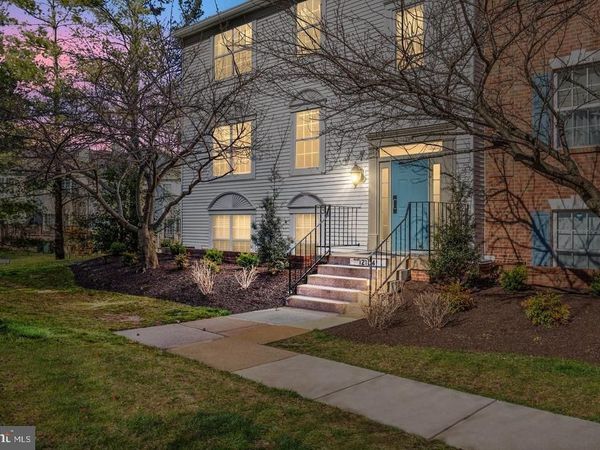 12104 GREENWAY COURT, Unit 101, FAIRFAX, VA 22033