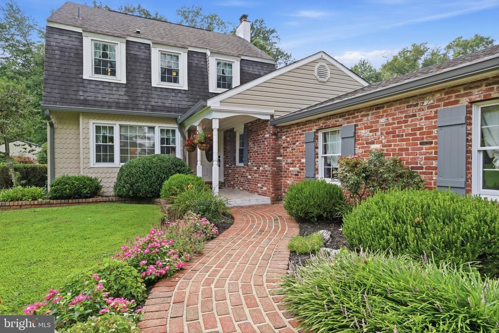 4606 GARLAND ROAD, BENSALEM, PA 19020