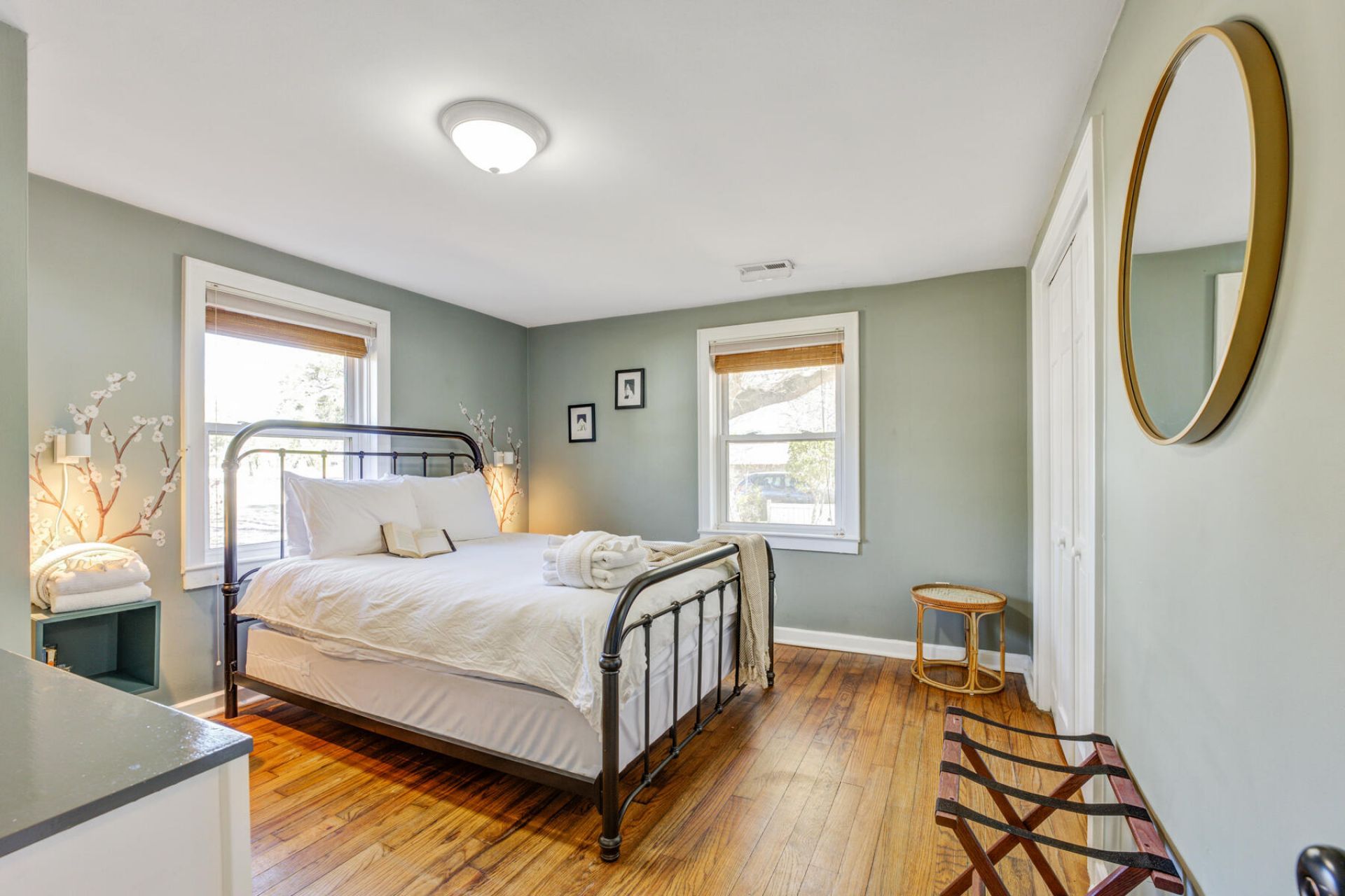 4545 Holly Street Photo 24