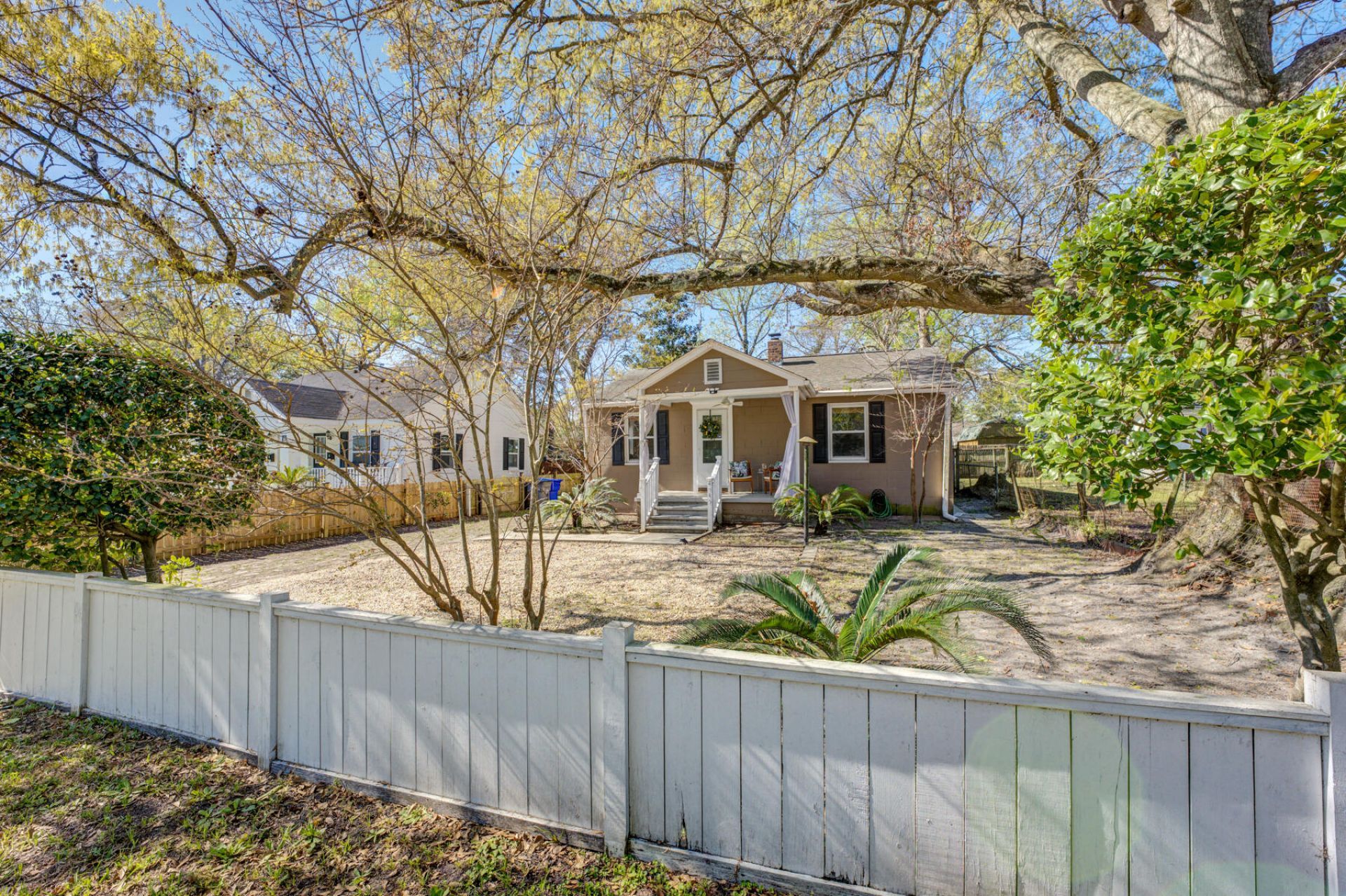 4545 Holly Street Photo 5