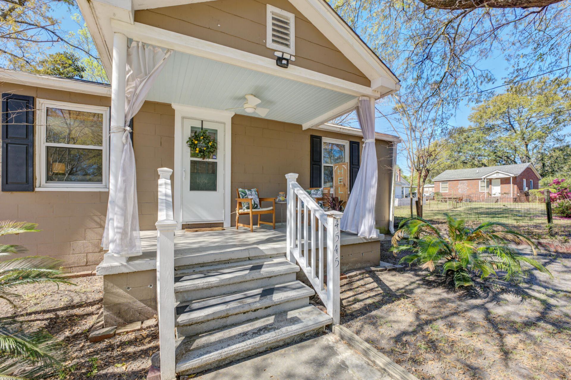 4545 Holly Street Photo 6