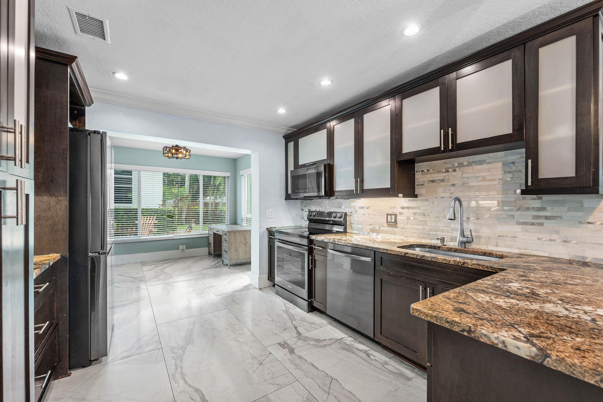 819 6th Street, Lake Park, FL 33403 Photo