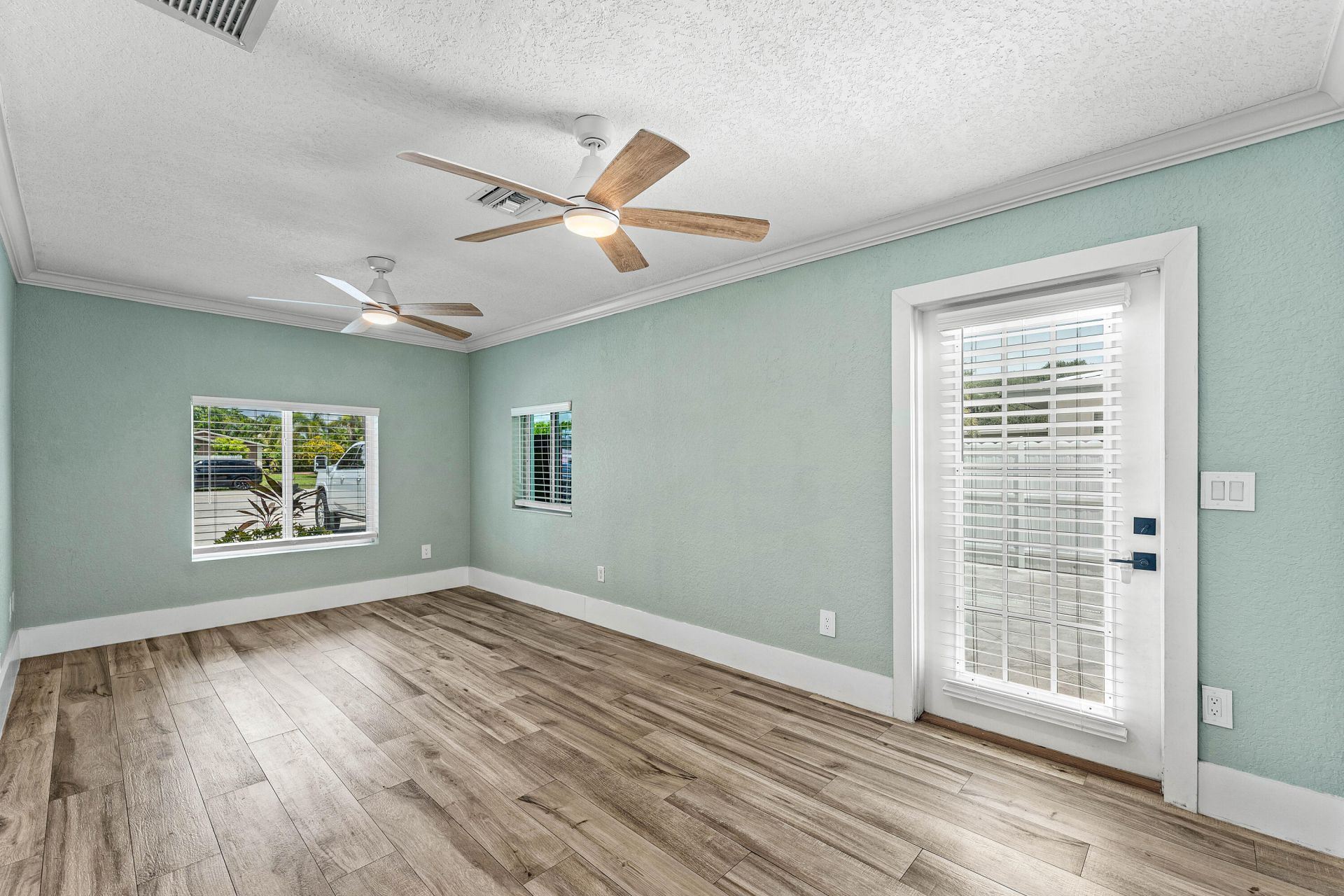 819 6th Street, Lake Park, FL 33403 Photo