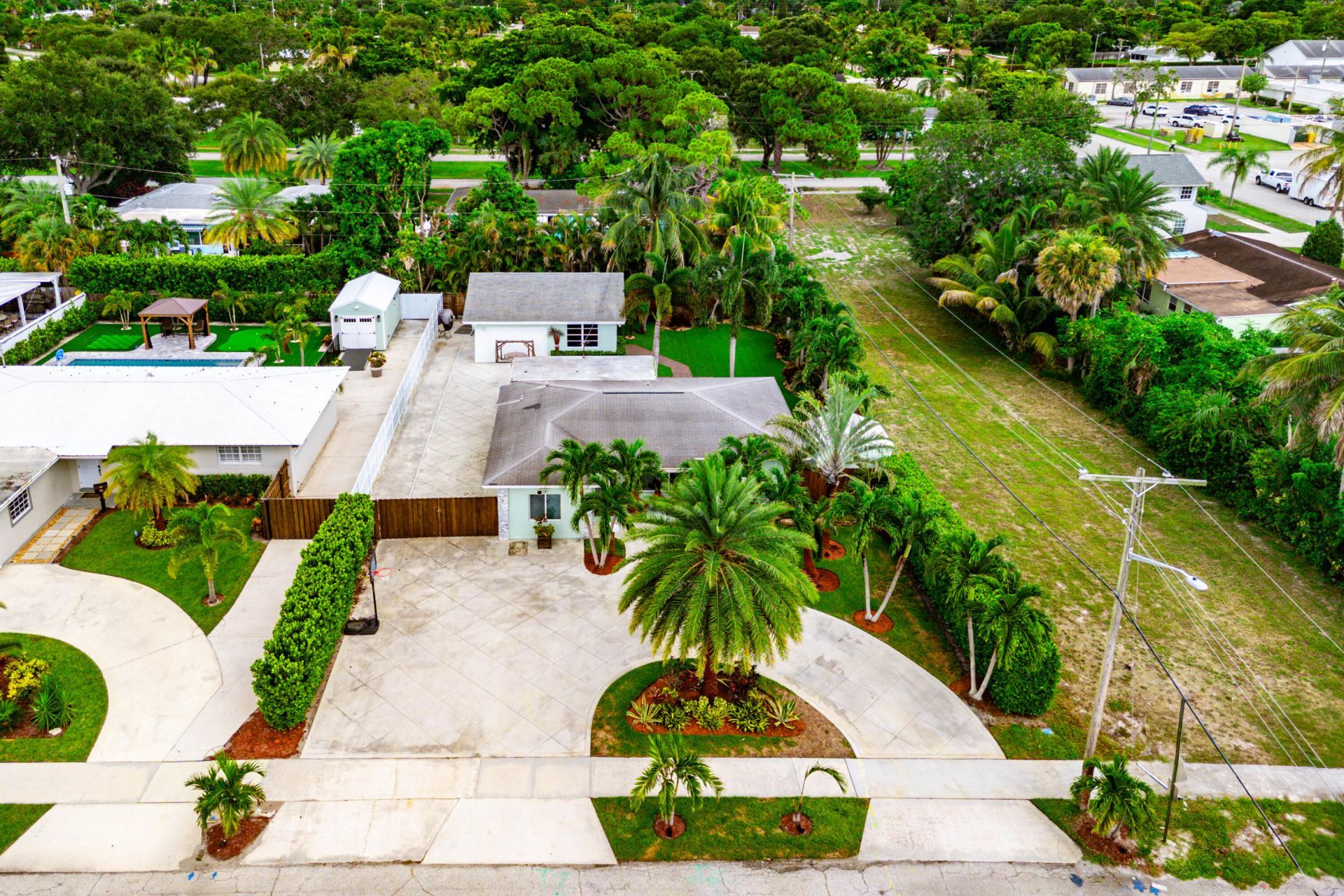 819 6th Street, Lake Park, FL 33403 Photo
