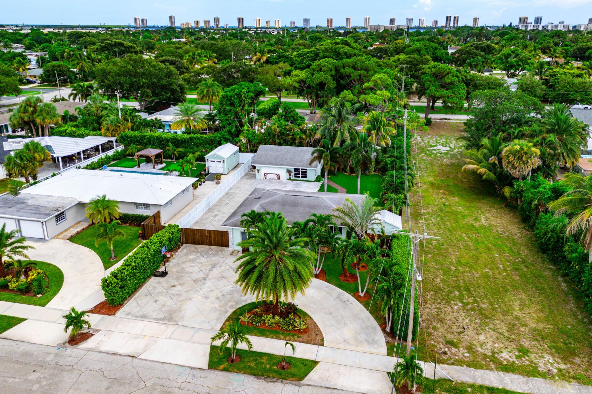 819 6th Street, Lake Park, FL 33403 Photo