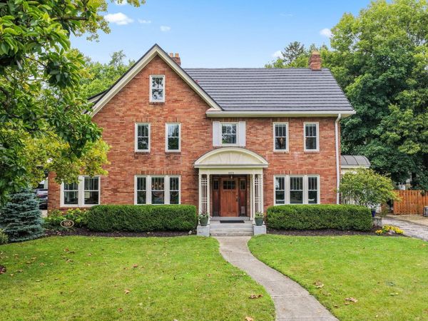 1634 Cambridge Boulevard, Columbus, OH 43212