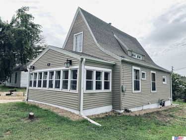 714 9th Street, Fairbury, NE 68352