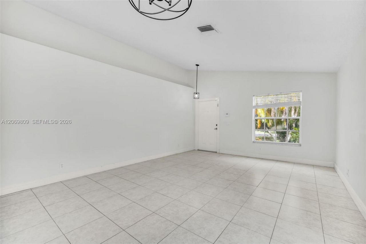2230 NW 145th Ave , Pembroke Pines, FL 33028 Photo