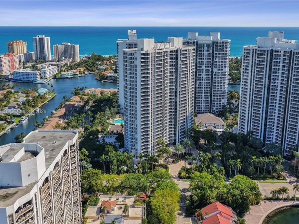 21205 Yacht Club Dr , Unit 2310, Aventura, FL 33180