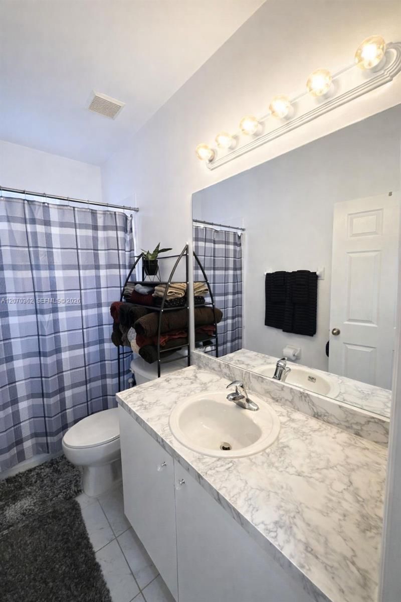 1420 NE 33rd Ave , Unit 201-15, Homestead, FL 33033 Photo