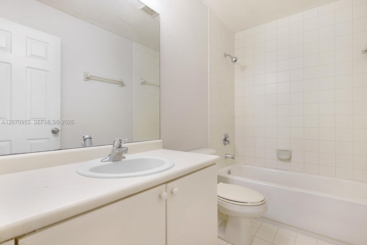 2828 SE 16th Ave , Unit 114, Homestead, FL 33035 Photo