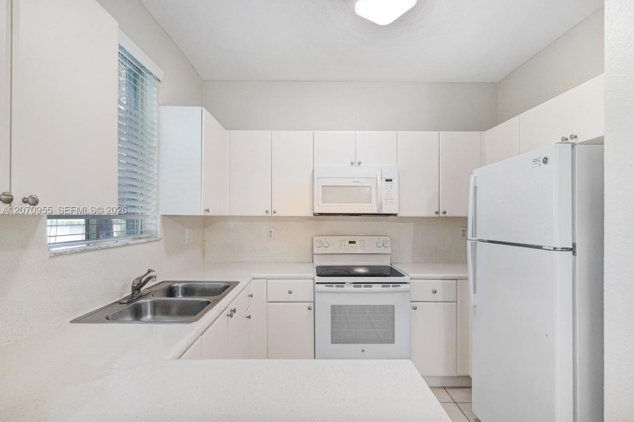 2828 SE 16th Ave , Unit 114, Homestead, FL 33035 Photo