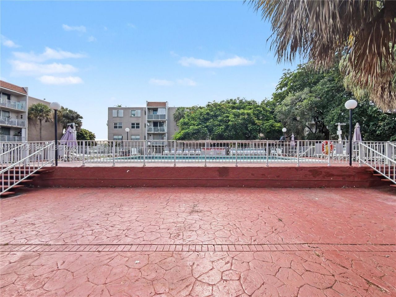 8411 NW 8th St , Unit 102, Miami, FL 33126 Photo