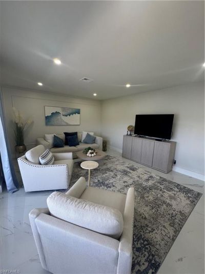 105 Harrison Rd, Unit 4, Naples, FL 34112 Photo