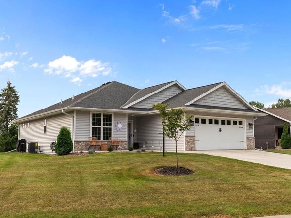 5084 N MILKWEED TRAIL, Appleton, WI 54913