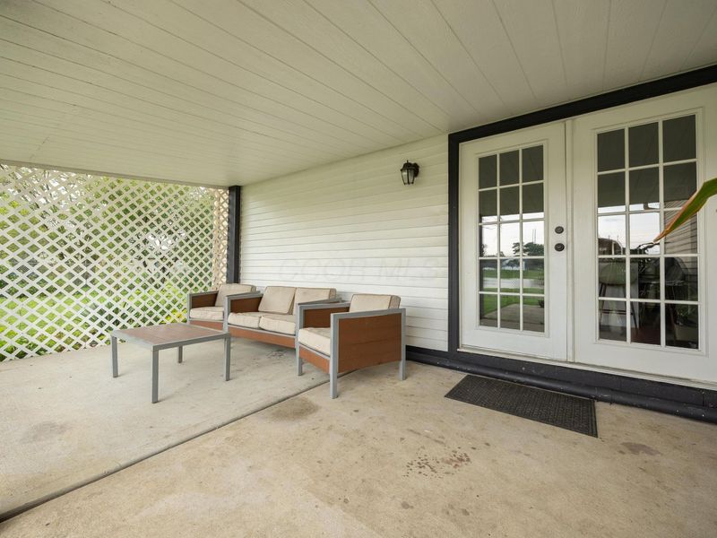 5727 Chanwick Drive, Galloway, OH 43119 Photo 36