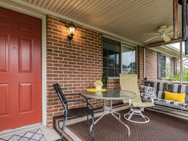 643 Kensington Drive, Heath, OH 43056 Photo 6