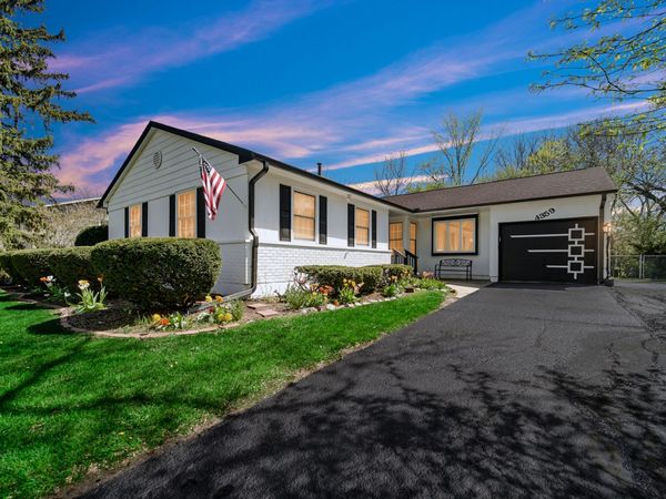 4359 Lincoln Avenue , Rolling Meadows, IL 60008