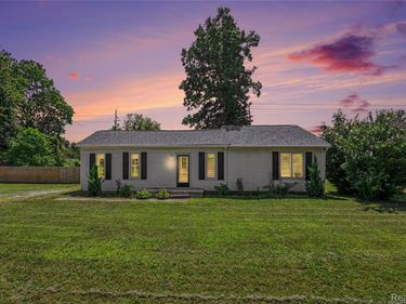 36951 Sibley Road, Huron Township, Mi 48164