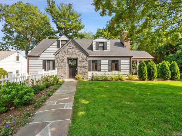 27 Clarendon Road, Scarsdale, NY 10583
