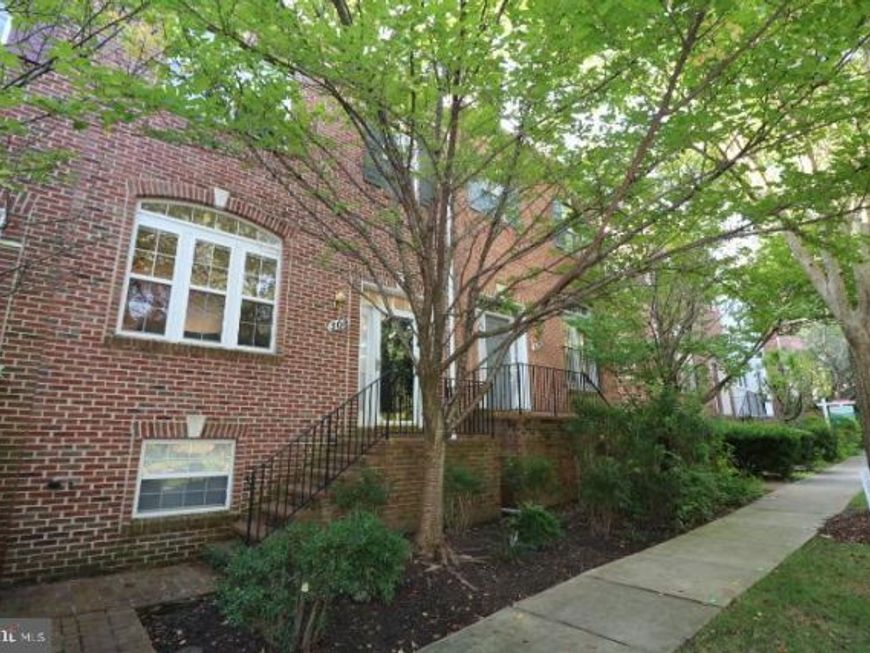 308 Garden View Square, Rockville, MD 20850 Main Photo