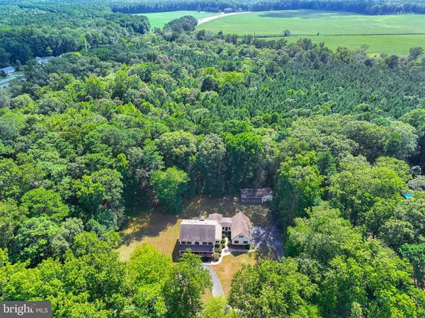 9005 HORSESHOE LANE, NEWARK, MD 21841