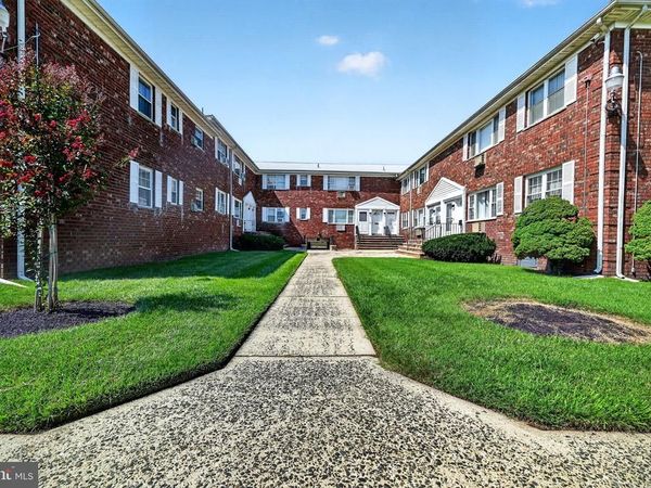 46 GRAMERCY GARDENS, Unit B, MIDDLESEX, NJ 08846