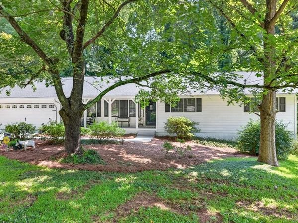 732 Windy Drive , Stone Mountain, GA 30087
