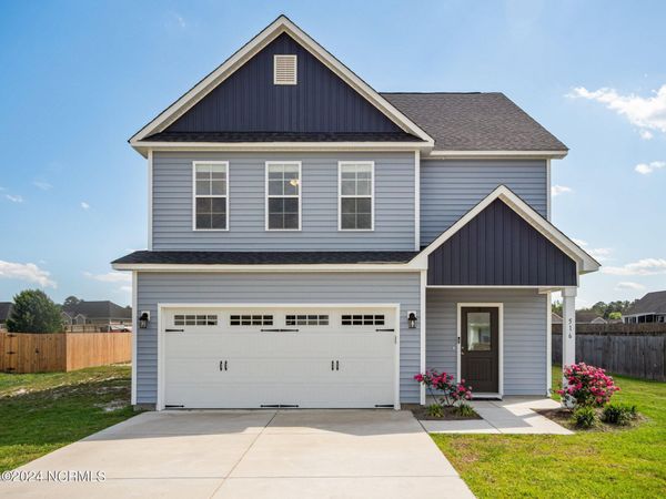 516 Poults Drive, Richlands, NC 28574